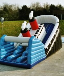 Riesenrutsche Titanic