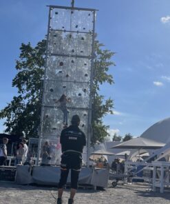 Plexiglas Kletterwand mieten