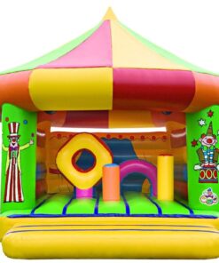 Huepfburg Circus Labyrinth