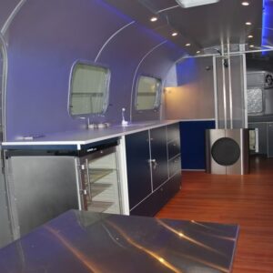 Hummerairstream3