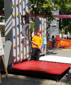 Mobile Endlos Kletterwand