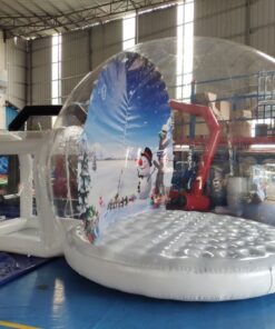 Begehbare Schneekugel