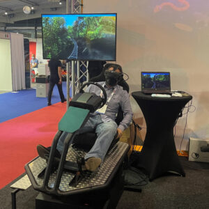 Full Motion VR Rollercoaster Simulator mieten