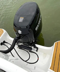 Sportboot 140 PS Motor